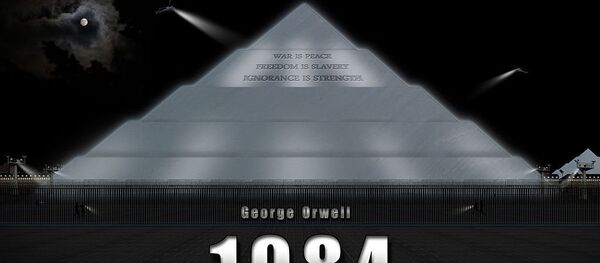 Орвелова тврђава - фотомонтажа Орвелова тврђава - фотомонтажа - Sputnik Србија