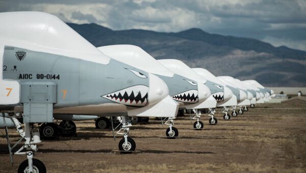 Avioni A-10 Thunderbolt II snimljeni u vojnoj bazi u Arizoni. - Sputnik Srbija