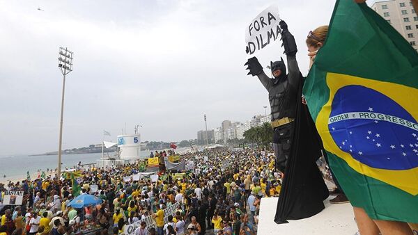 Велике демонстрације у Бразилу - Sputnik Србија