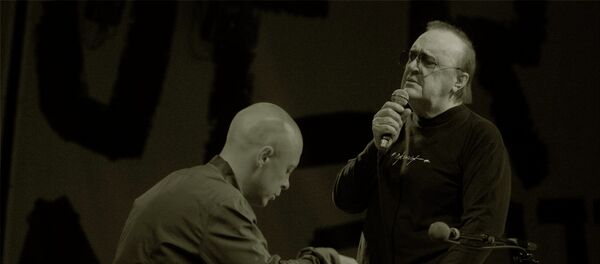 Кантаутор Арсен Дедић - Sputnik Србија