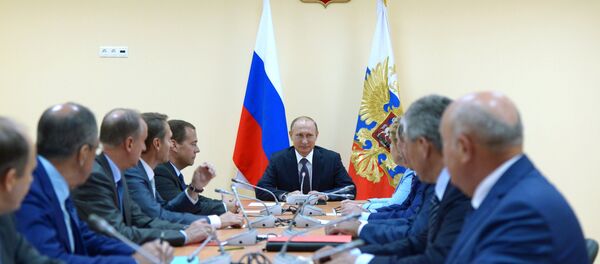 Радна посета руског председника Владимира Путина и премијера Дмитрија Медведева Криму Радна посета руског председника Владимира Путина и премијера Дмитрија Медведева Криму - Sputnik Србија
