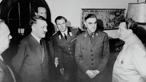 Адолф Хитлер, Анте Павелић и Херман Геринг - Sputnik Србија