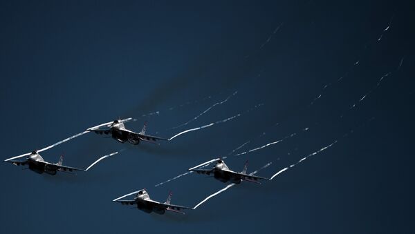 The Strizhi aerobatic team at the final rehearsal of the opening of the MAKS 2015 International Aviation and Space Salon - Sputnik Србија