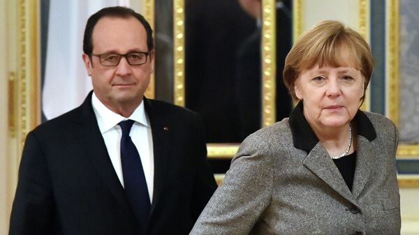 Fransoa Oland i Angela Merkel - Sputnik Srbija