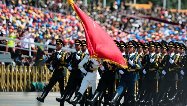 Кина на паради у Пекингу показала колика је војна сила - Sputnik Србија