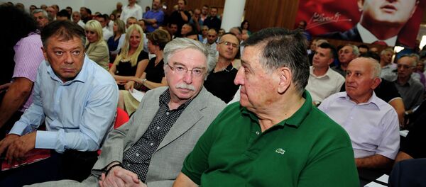 СПС - Новица Тончев, Никола Шаиновић и Милутин Мркоњић - Sputnik Србија