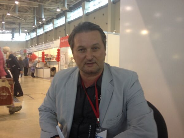 Direktor Narodne biblioteke Srbije Laslo Blašković Direktor Narodne biblioteke Srbije Laslo Blašković - Sputnik Srbija