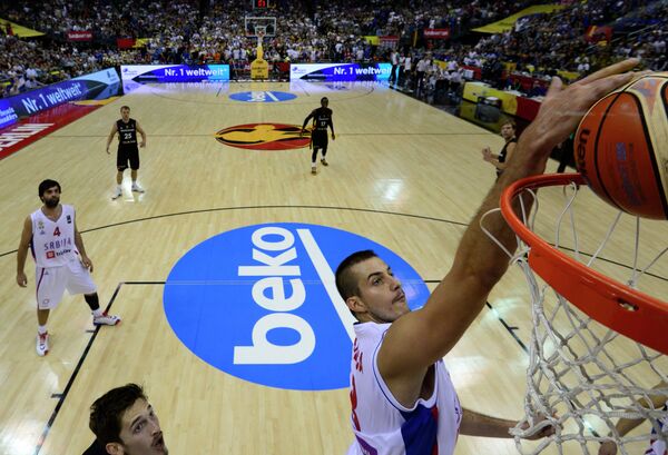 Немања Бјелица на утакмици између Србије и Немачке, Еуробаскет 2015 - Sputnik Србија