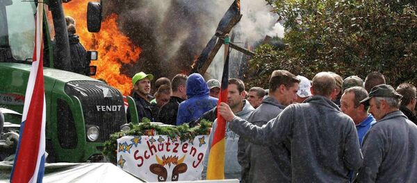 Протест фармера у Бриселу - Sputnik Србија