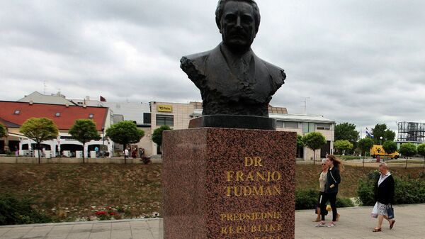 Spomenik Franji Tuđmanu u Vukovaru - Sputnik Srbija