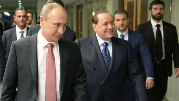 Vladimir Putin i Silvio Berluskoni - Sputnik Srbija