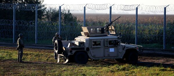 Mađarska vojska na granici sa Srbijom Mađarska vojska na granici sa Srbijom - Sputnik Srbija