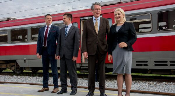 Александар Чепурин и Зорана Михајловић - Sputnik Србија