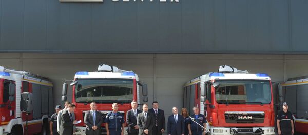 Амбасадор Русије Александар Чепурин и министар унутрашљих послова Небојша Стефановић - Sputnik Србија