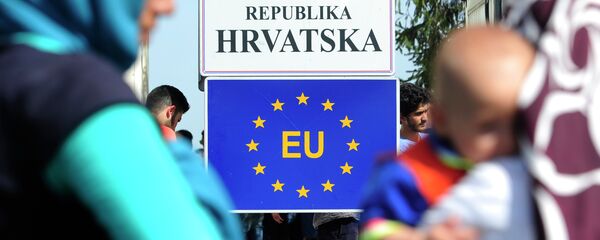 Избеглице на хрватској граници - Sputnik Србија