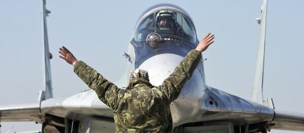 Руски авион А-50 на писти ваздухопловне базе у Минску - Sputnik Србија