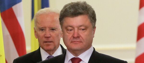 Petro Porošenko i Džozef Bajden - Sputnik Srbija