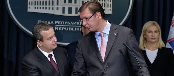 Ивица Дачић, Александар Вучић и Зорана Михајловић - Sputnik Србија
