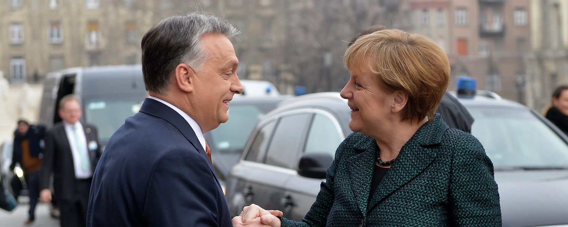 Viktor Orban i Angela Merkel - Sputnik Srbija, 1920, 07.12.2021