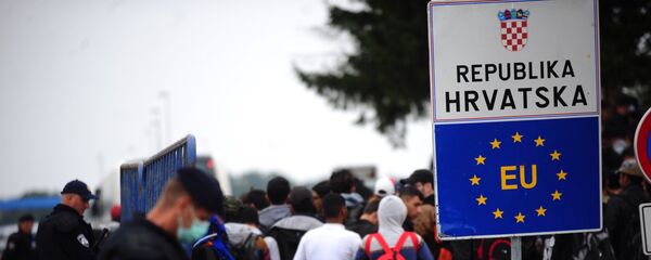 Izbeglice na graničnom prelazu Tovarnik, Hrvatska - Sputnik Srbija