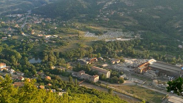 Трепча југ тражи да корисници напусте више објеката у центру Звечана