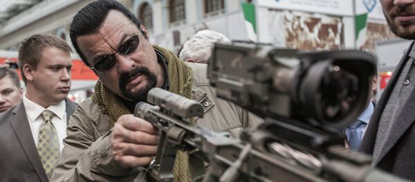 Стивен Сигал - Sputnik Србија