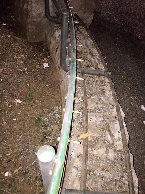 Ово је остало од клупа по подгоричким парковима - Sputnik Србија