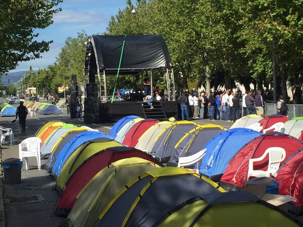 Јесен 2015: Шатори опозиције у центру Подгорице - Sputnik Србија