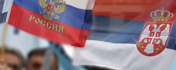 Zastave Rusije i Srbije - Sputnik Srbija