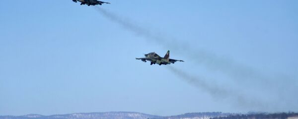 Lovci-bombarderi Su-25 Lovci-bombarderi Su-25 - Sputnik Srbija
