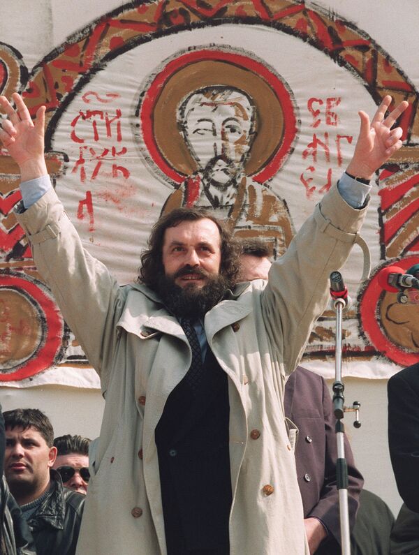 Drašković: 9. mart je i dan tragike jer se takoreći ništa od tih ideala i snova nije ostvarilo Drašković: 9. mart je i dan tragike jer se takoreći ništa od tih ideala i snova nije ostvarilo - Sputnik Srbija