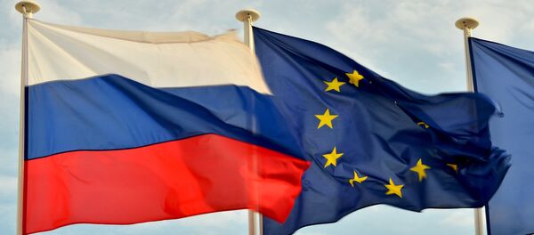 Zastave EU i Rusije Zastave EU i Rusije - Sputnik Srbija