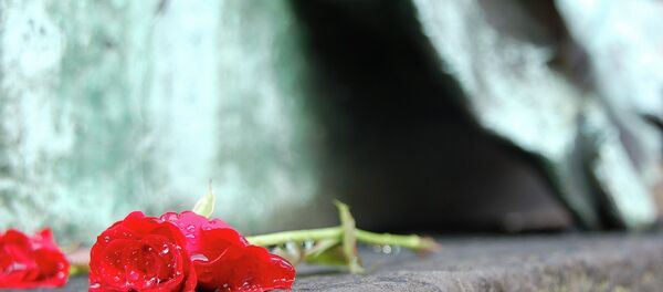 Гроб - Sputnik Србија