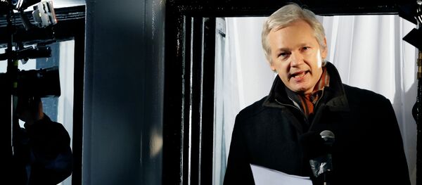 Џулијан Асанж Џулијан Асанж - Sputnik Србија