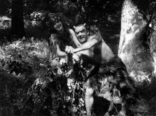 Први филм с елементима фантастике снимљен је 1924. године. Први филм с елементима фантастике снимљен је 1924. године. - Sputnik Србија