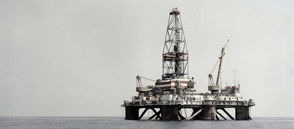 Нафтна платформа Шелф-1 - Sputnik Србија