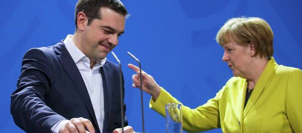 Алексис Ципрас и Ангела Меркел Алексис Ципрас и Ангела Меркел - Sputnik Србија