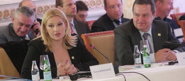 Zorana Mihajlović i Ivica Dačić u Prištini Zorana Mihajlović i Ivica Dačić u Prištini - Sputnik Srbija