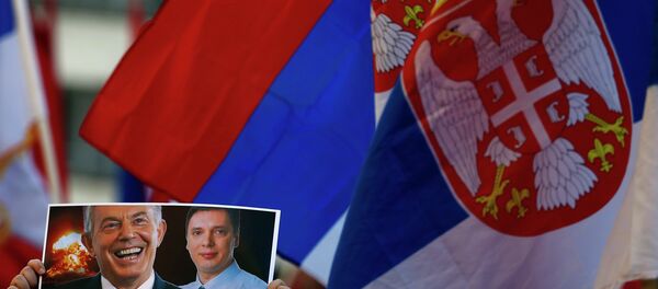 Протест Двери испред зграде владе - Sputnik Србија